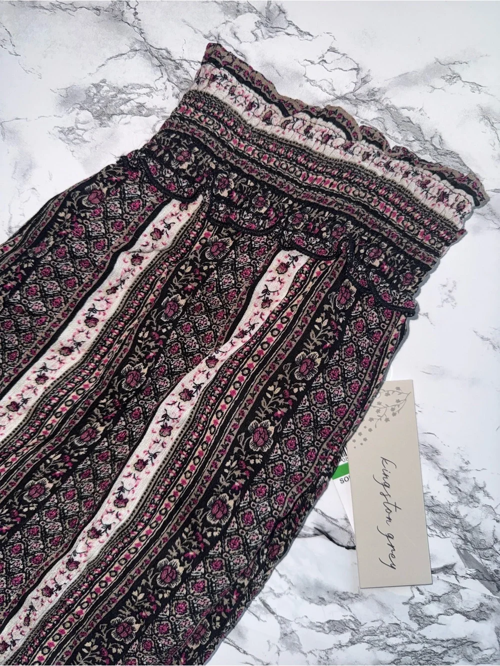 Wide Leg Drawstring Pants - Picture 3 of 4
